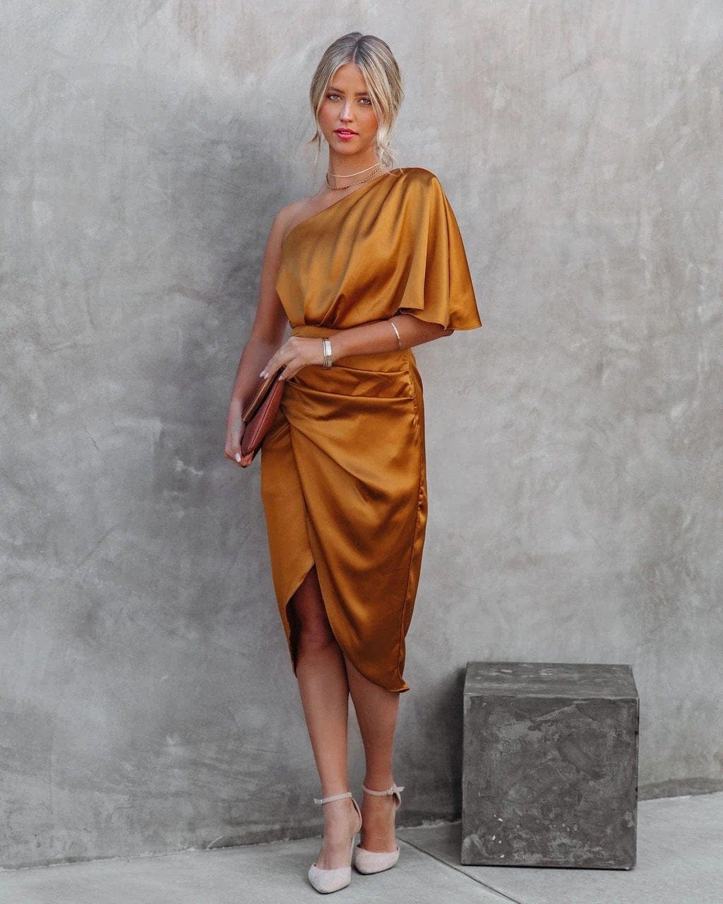 Mia | Elegant Women's 2026 Graduation Satin Midi-Dress